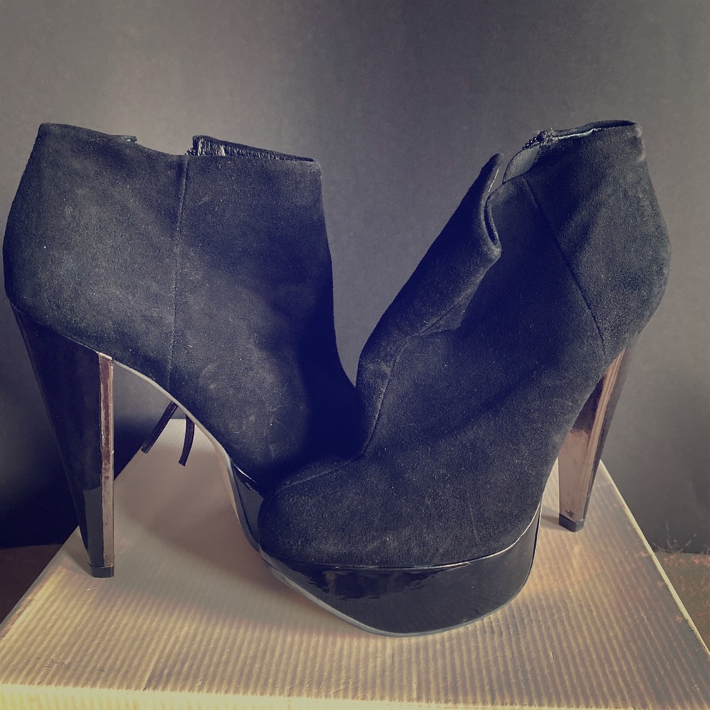 Topshop bootie size 36 (US size 6) platform heal.